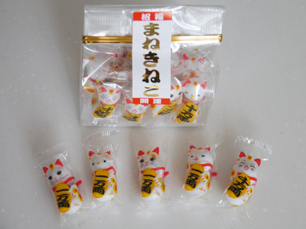 まねきねこのチョコレートボール